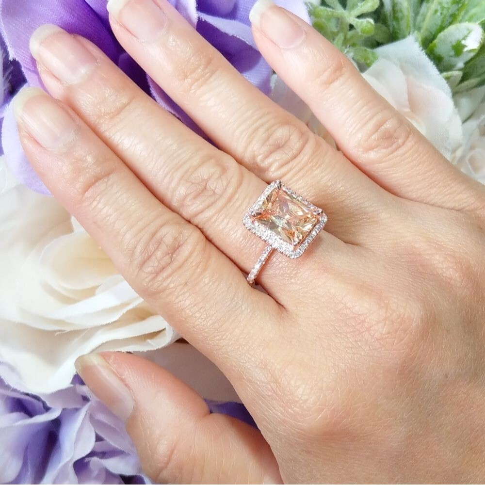 🍒NEW🍒 GORGEOUS SIMULATED CITRINE RING - Picture 6 of 13